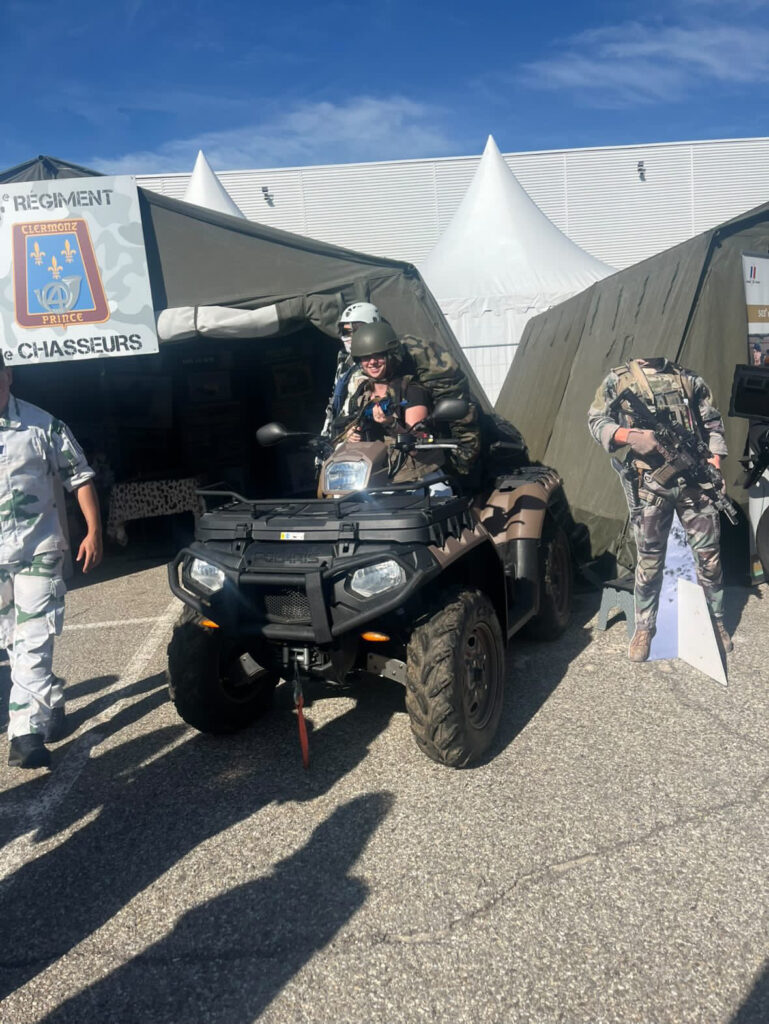 F100FCDB-19B5-4723-81FC-437EEAD3C7B7